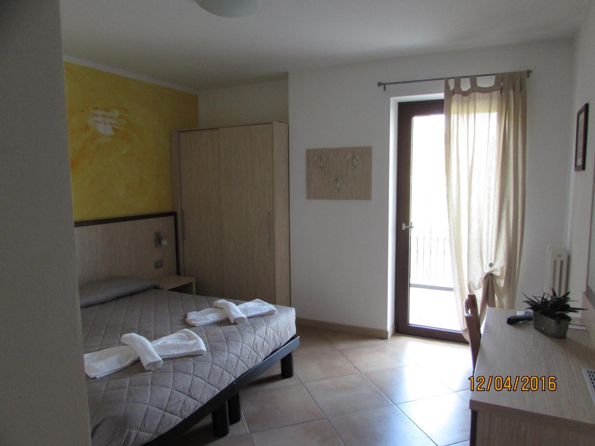 Agritur Arcosole B&B Camping Oda fotoğraf