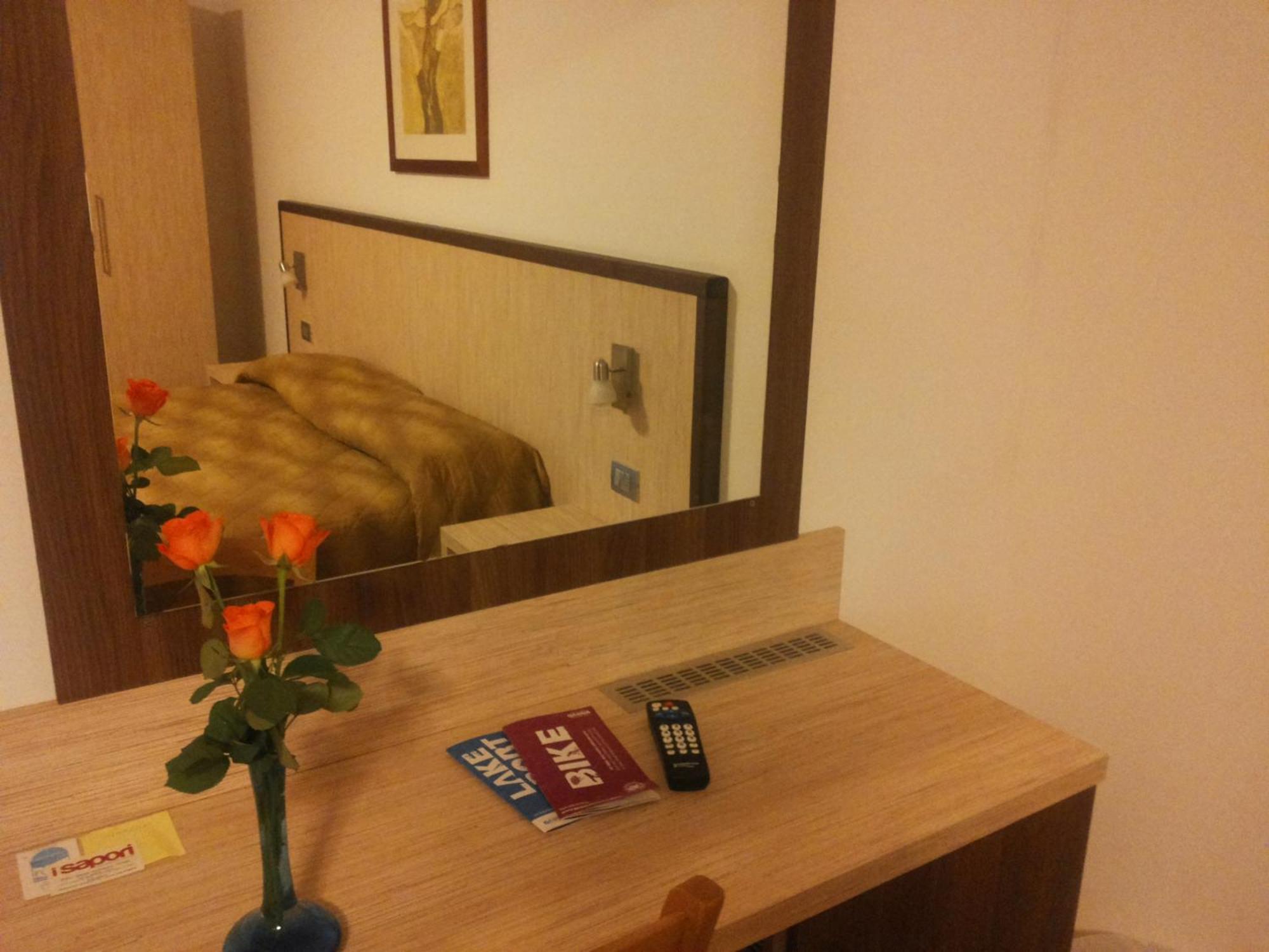 Agritur Arcosole B&B Camping Oda fotoğraf